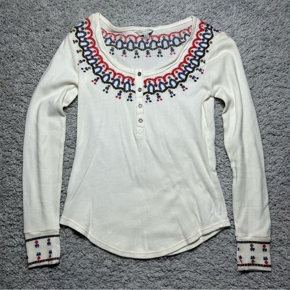 Lucky Brand Top Womens Extra Small Thermal Henley Embroidered Layering Chic Fem - Picture 1 of 4